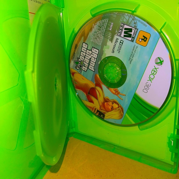Grand Theft Auto V - XBOX 360 - Picture 4 of 4